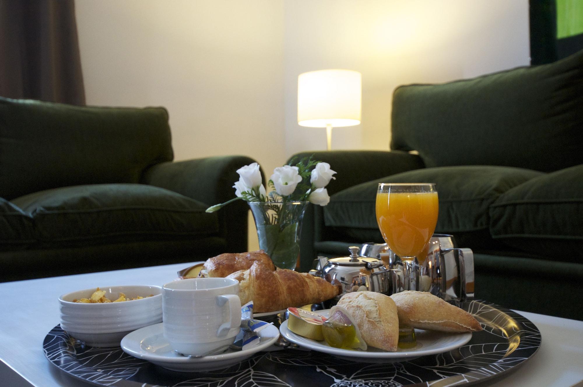 Suite Prado Madrid Bagian luar foto